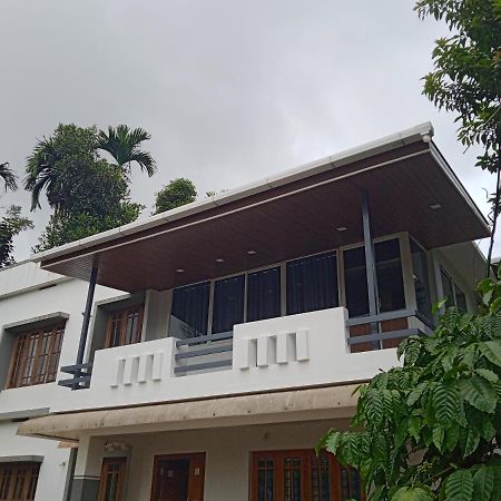 High Shine Homestay Meppādi Exterior photo